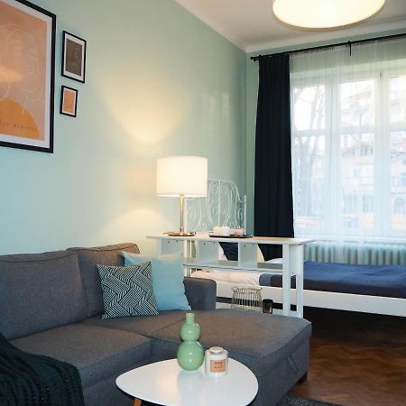 Apartamento Wawelove Kossak Apt 1 Min To Royal Wawel Castle! Free Parking Cracovia Exterior foto