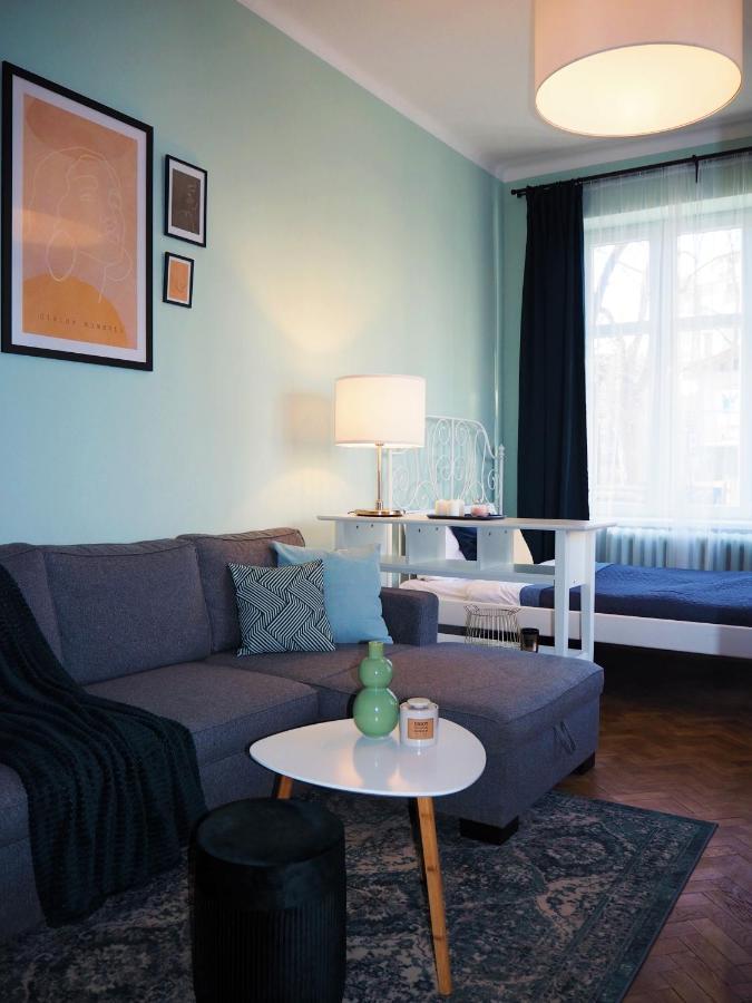 Apartamento Wawelove Kossak Apt 1 Min To Royal Wawel Castle! Free Parking Cracovia Exterior foto